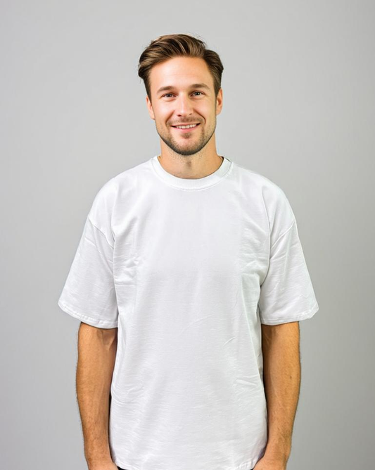 White oversized T-shirt from Cozy Soul (Unisex T-Shirt)